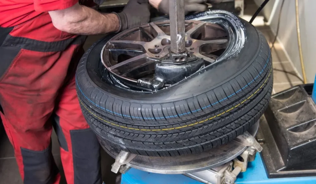 Réparateur de pneus H/F